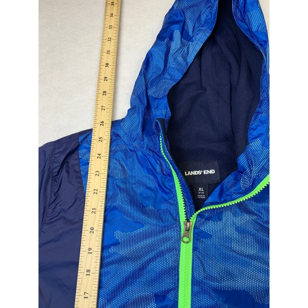 Lands End Boys XL 18-20 Blue Camo Fleece Lined Hooded Windbreaker 518020